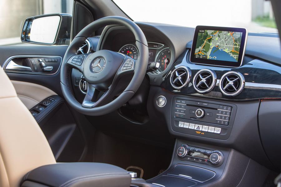  Mercedes-Benz B200 CDI 4Matic Urban Line 2014 года  (фото 6 из 8)